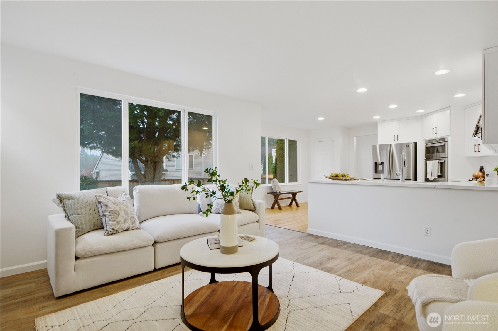 25024 SE 41st Drive , Sammamish, WA 98029