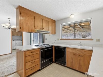 702 West Ridge Drive , Omak, WA 98841 - Photo 11