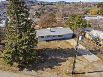 702 West Ridge Drive , Omak, WA 98841 - Photo 24