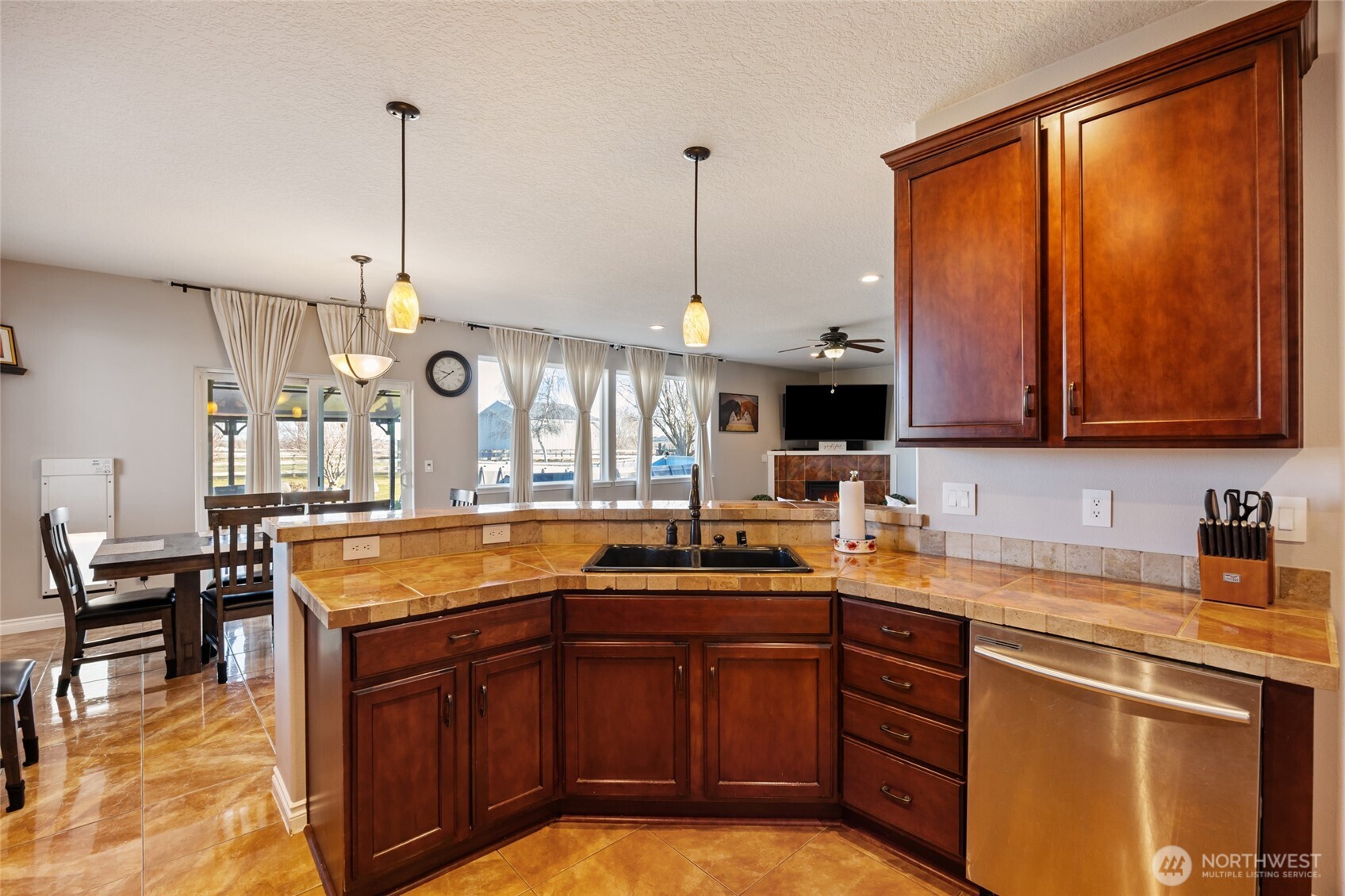 10212 NE Rd 5.9 , Moses Lake, WA 98837