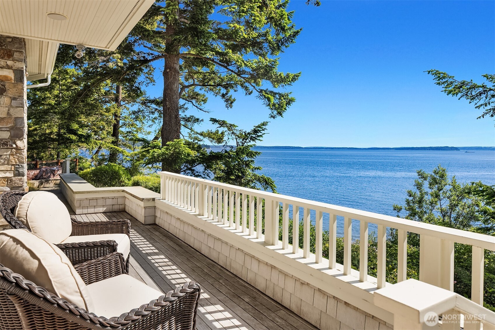 5608 Tara Drive , Freeland, WA 98249