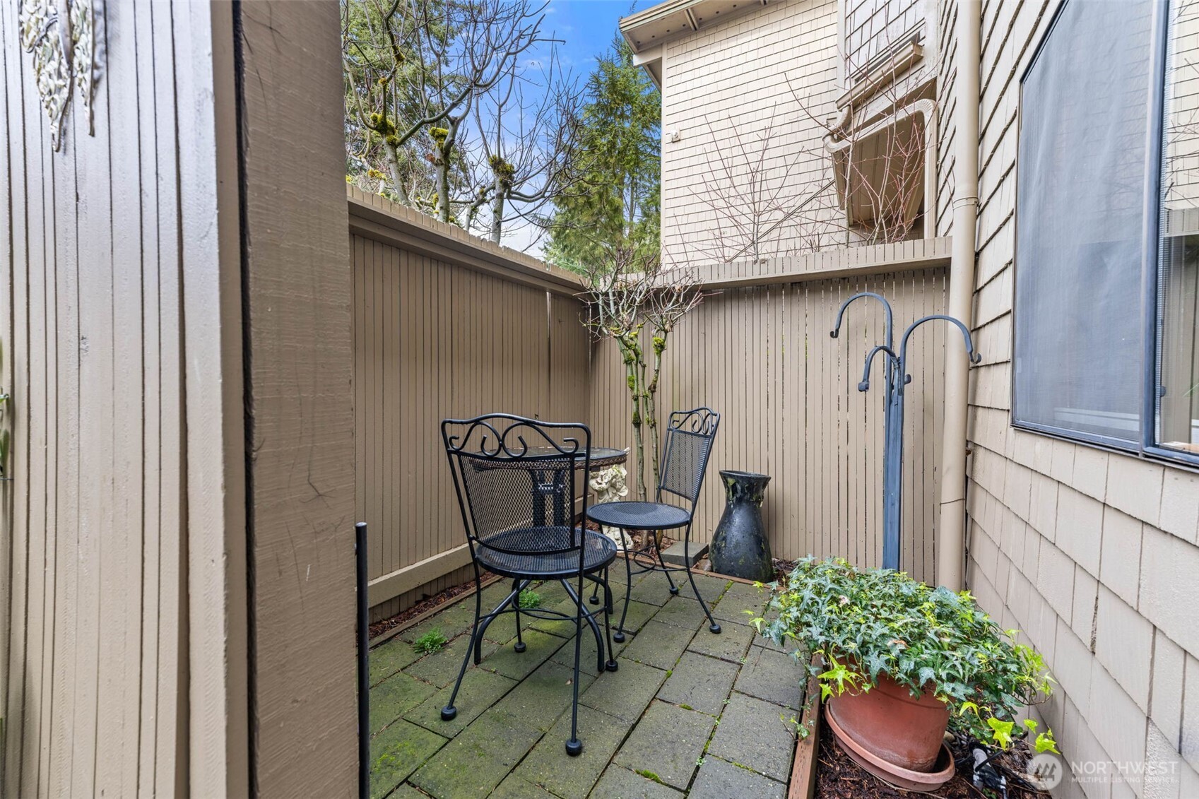 2021 Narrows View Circle NW #C122, Gig Harbor, WA 98335