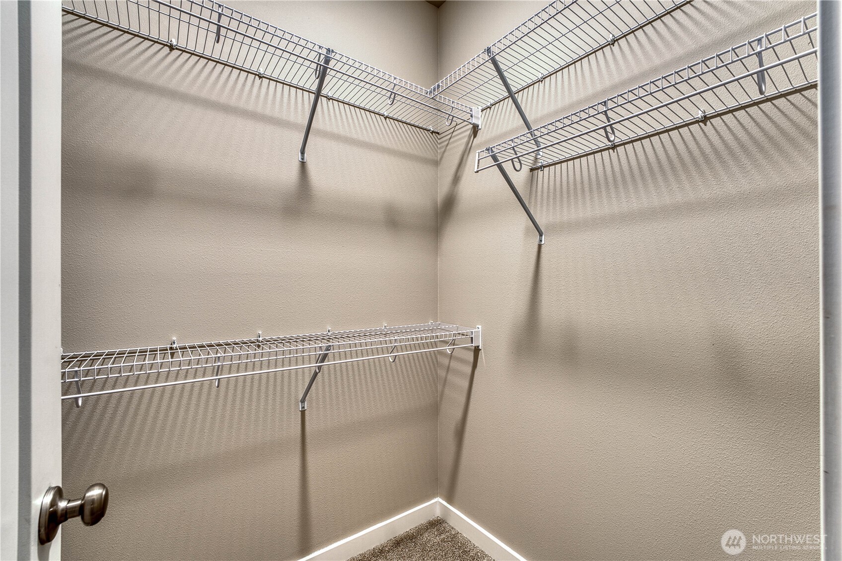 26787 Red Maple Lane NE, Kingston, WA 98346