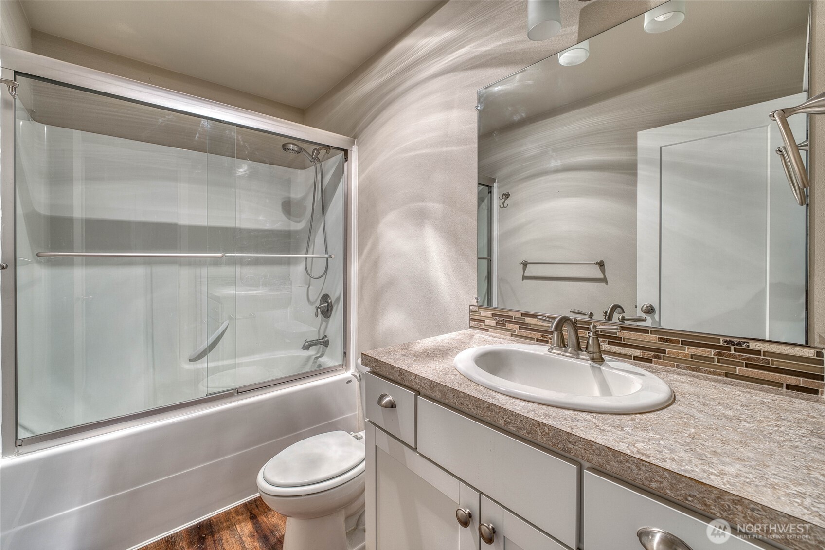 26787 Red Maple Lane NE, Kingston, WA 98346