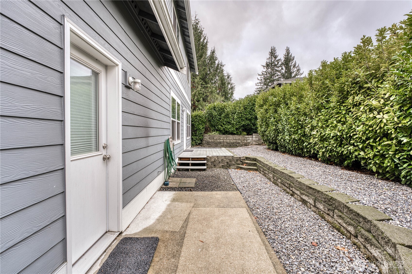26787 Red Maple Lane NE, Kingston, WA 98346