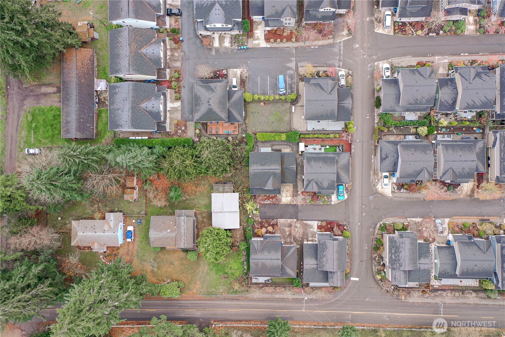 26787 Red Maple Lane NE, Kingston, WA 98346