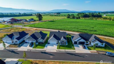 2068 Bowfin Way , Lynden, WA 98264 - Photo 32