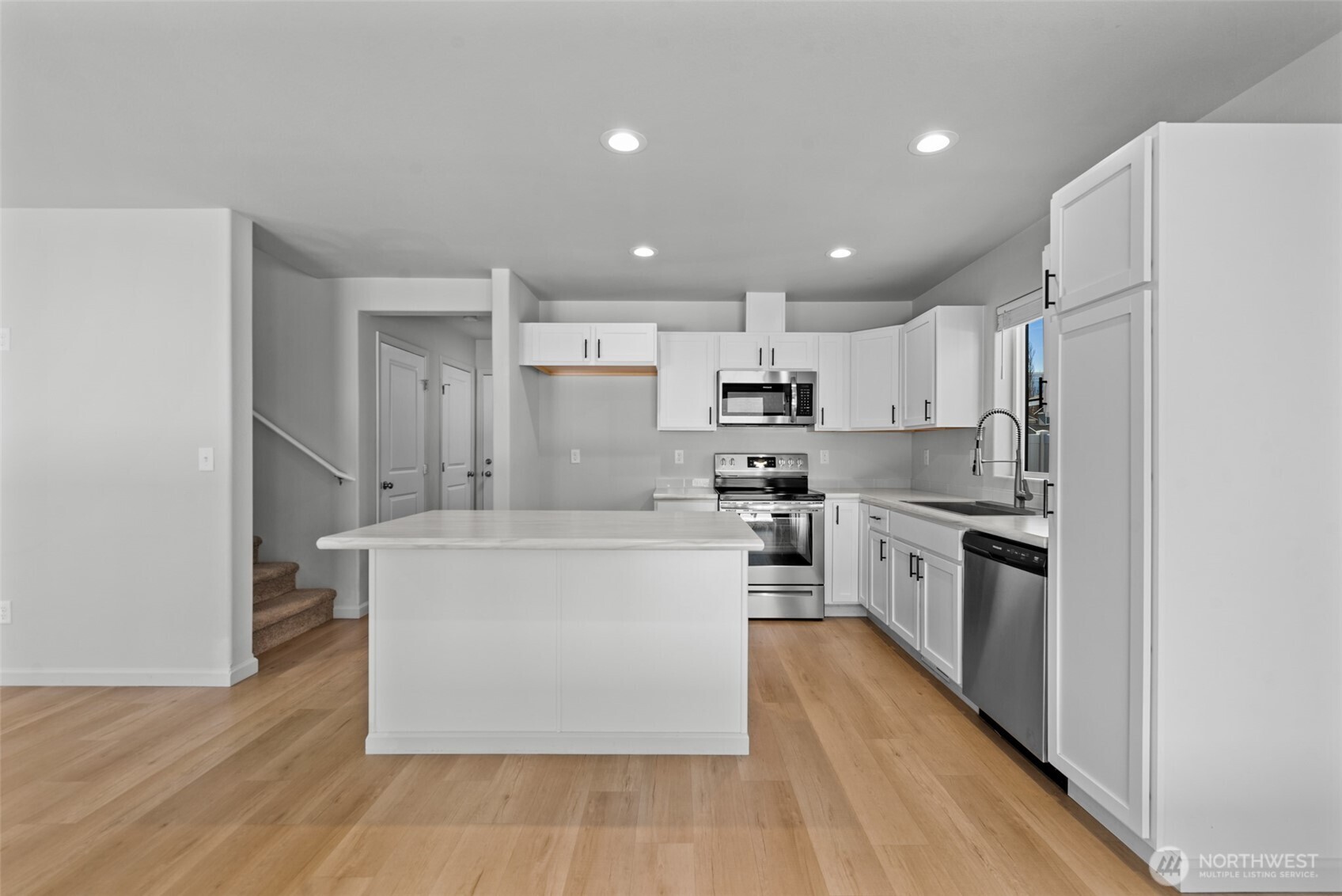 1275 Theo Way , Rock Island, WA 98850