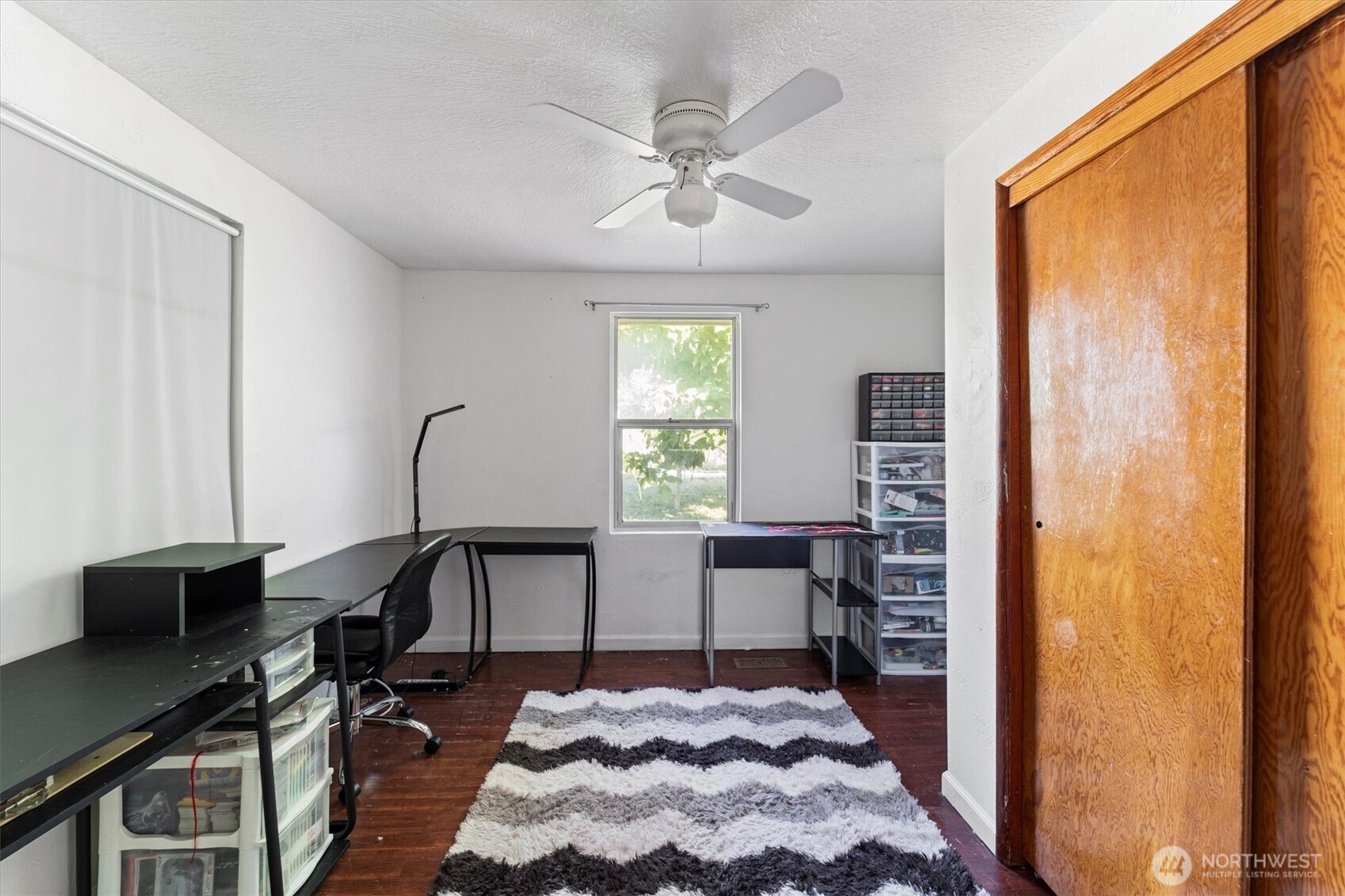 837 S Hawthorne Street , Kennewick, WA 99336