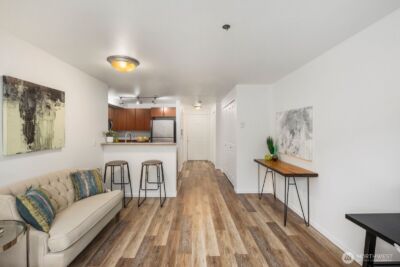 8745 Greenwood Avenue N #207, Seattle, WA 98103-3650 - Photo 17