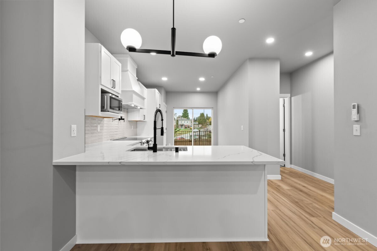 16823 Alder Way #E6, Lynnwood, WA 98037