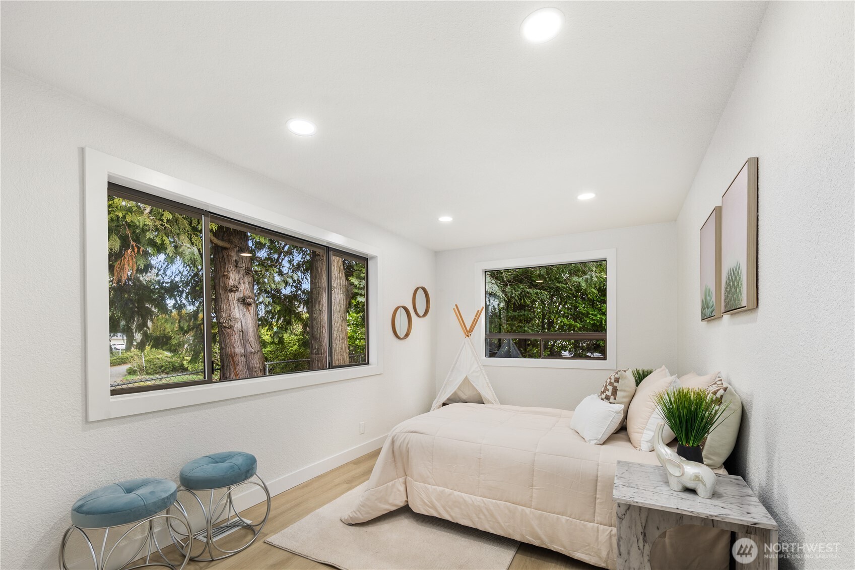 1717 NE Edmonds Ave , Renton, WA 98056