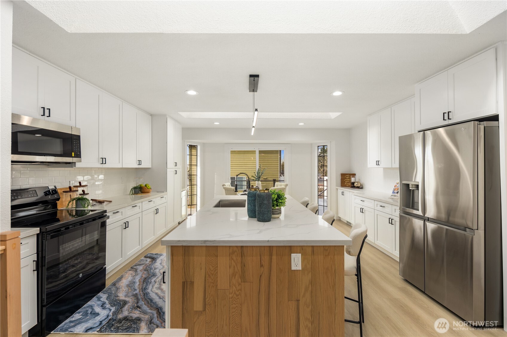 1717 NE Edmonds Ave , Renton, WA 98056