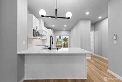 16823 Alder Way #E4, Lynnwood, WA 98037 - Photo 13