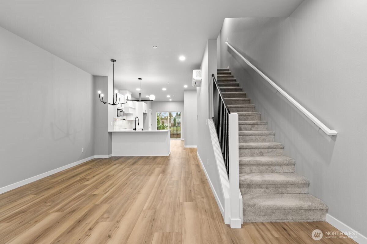 16823 Alder Way #E4, Lynnwood, WA 98037