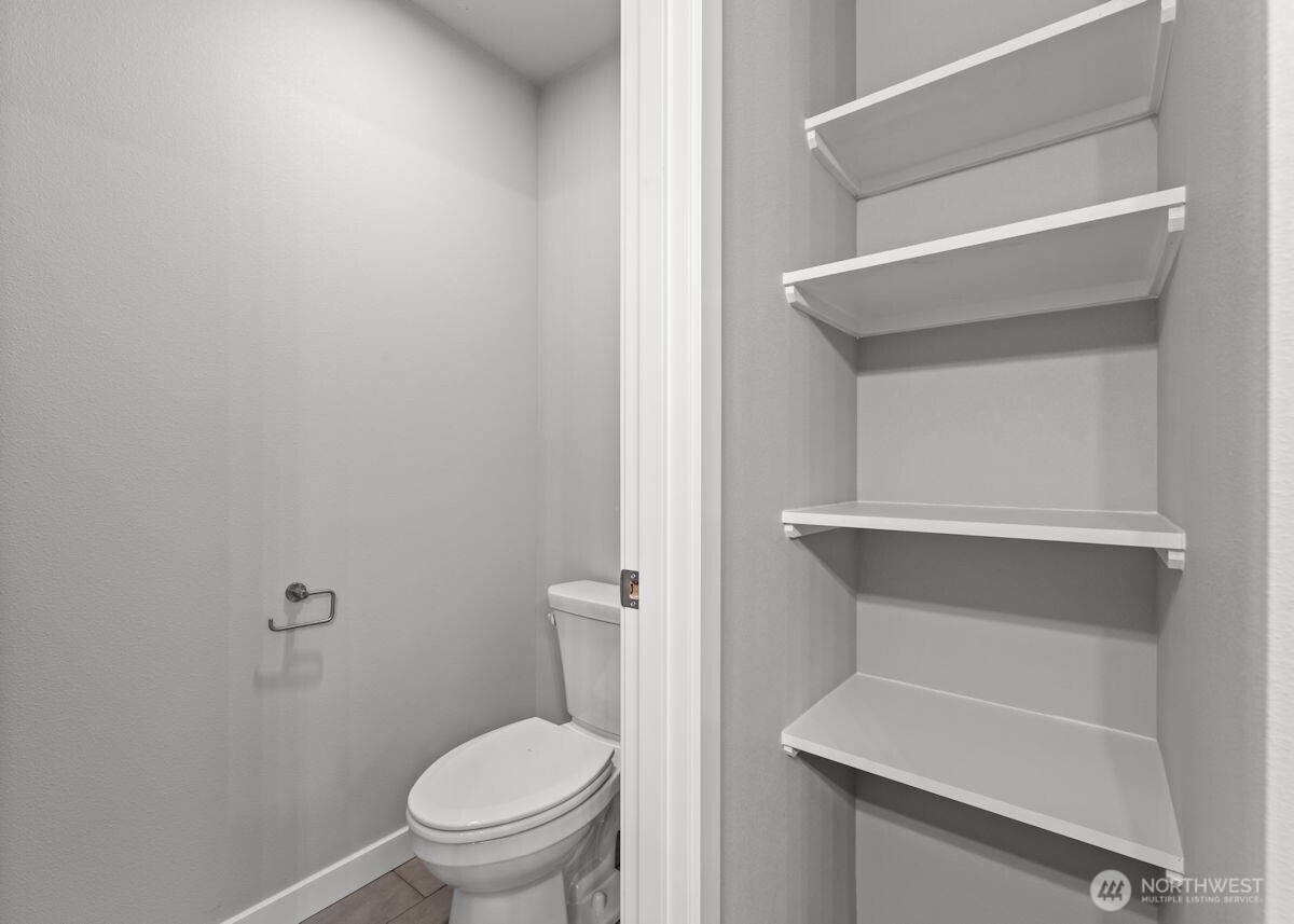 16823 Alder Way #E4, Lynnwood, WA 98037