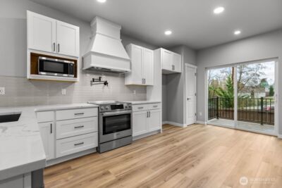 16823 Alder Way #E4, Lynnwood, WA 98037 - Photo 10