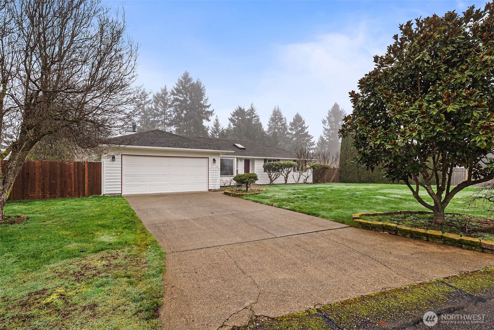 3724 Golden Eagle Loop SE, Olympia, WA 98513