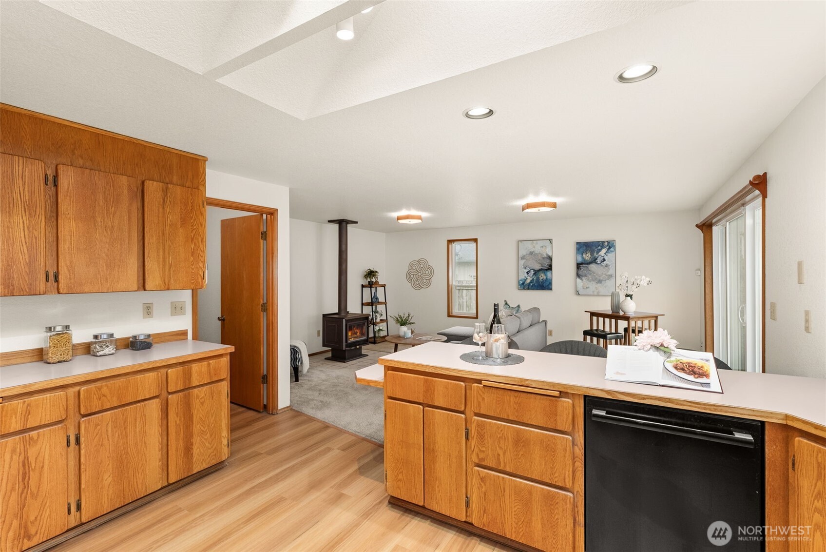 3724 Golden Eagle Loop SE, Olympia, WA 98513