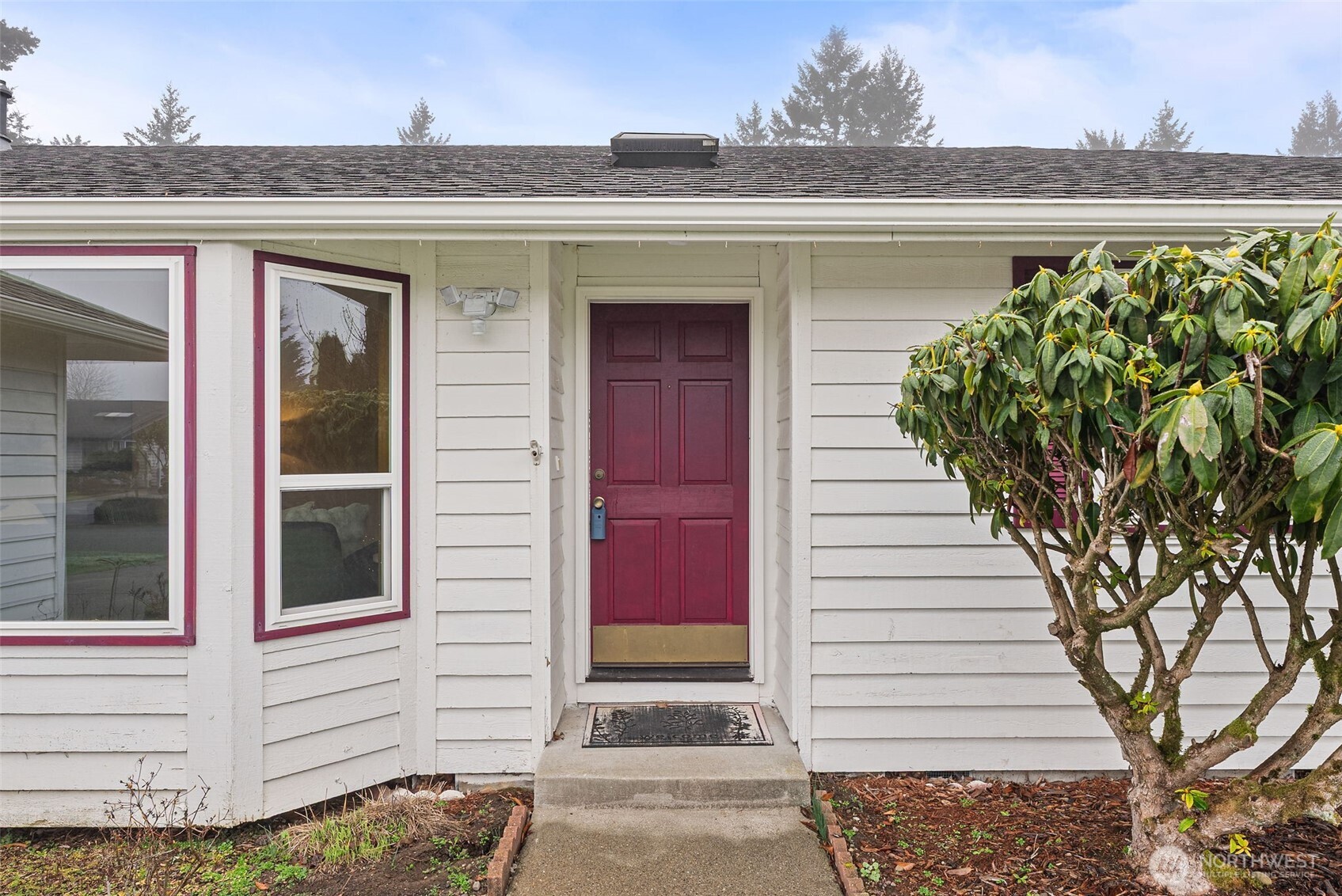 3724 Golden Eagle Loop SE, Olympia, WA 98513
