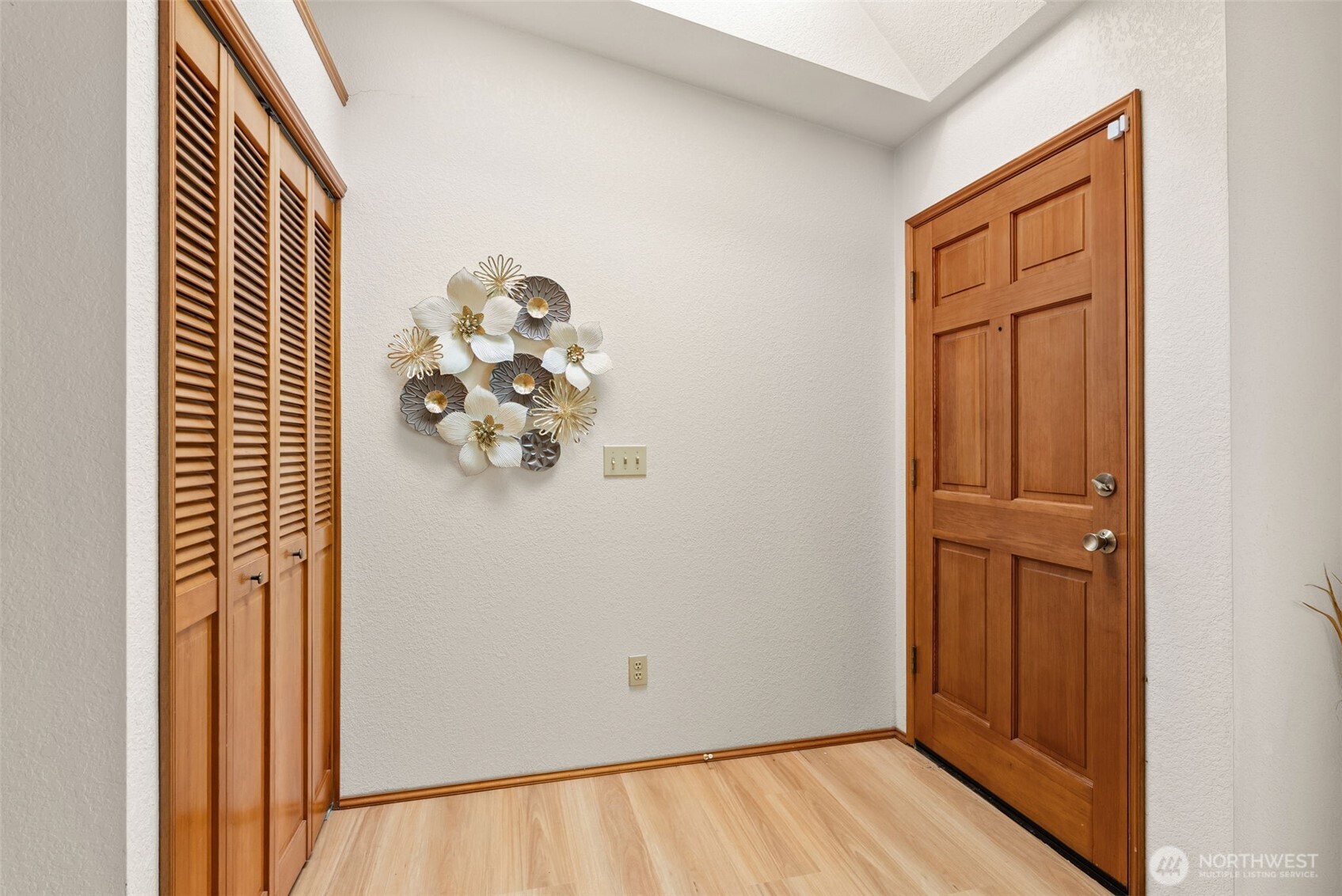 3724 Golden Eagle Loop SE, Olympia, WA 98513