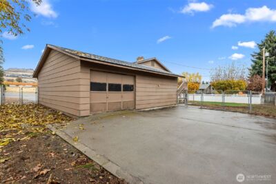3010 NW Cascade Avenue , East Wenatchee, WA 98802 - Photo 24