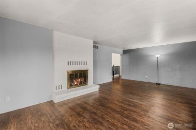 3010 NW Cascade Avenue , East Wenatchee, WA 98802 - Photo 5