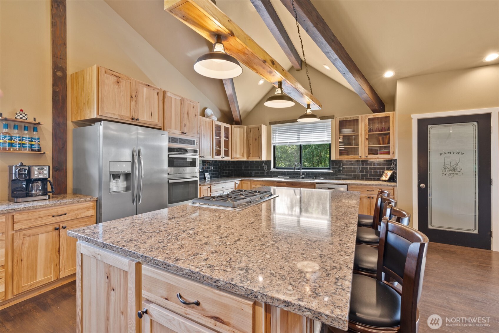 273 Pearce Road , Port Angeles, WA 98362