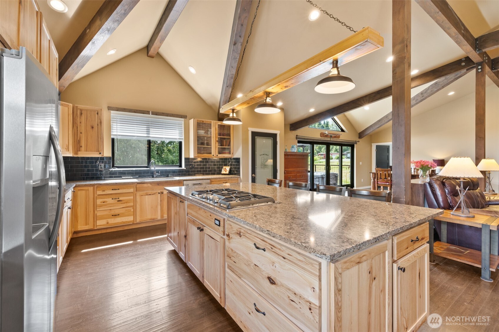 273 Pearce Road , Port Angeles, WA 98362