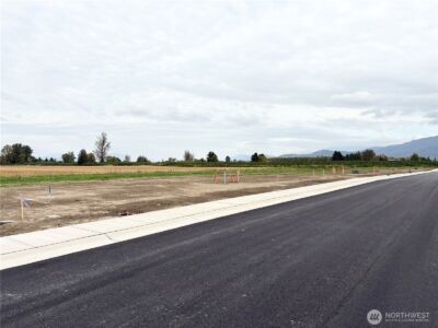 416 W 3rd Street , Everson, WA 98247 - Photo 8