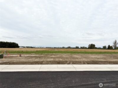 412 W 3rd Street , Everson, WA 98247