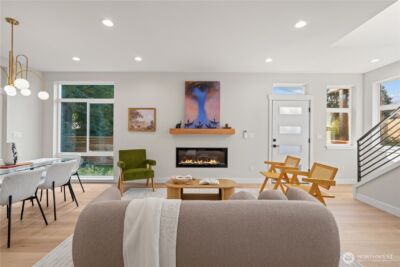 9230 22nd Avenue SW, Seattle, WA 98106 - Photo 3