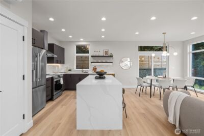 9230 22nd Avenue SW, Seattle, WA 98106 - Photo 8