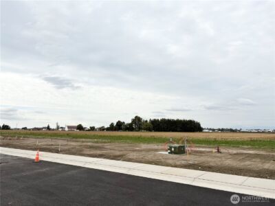 409 W 4th Street , Everson, WA 98247 - Photo 5