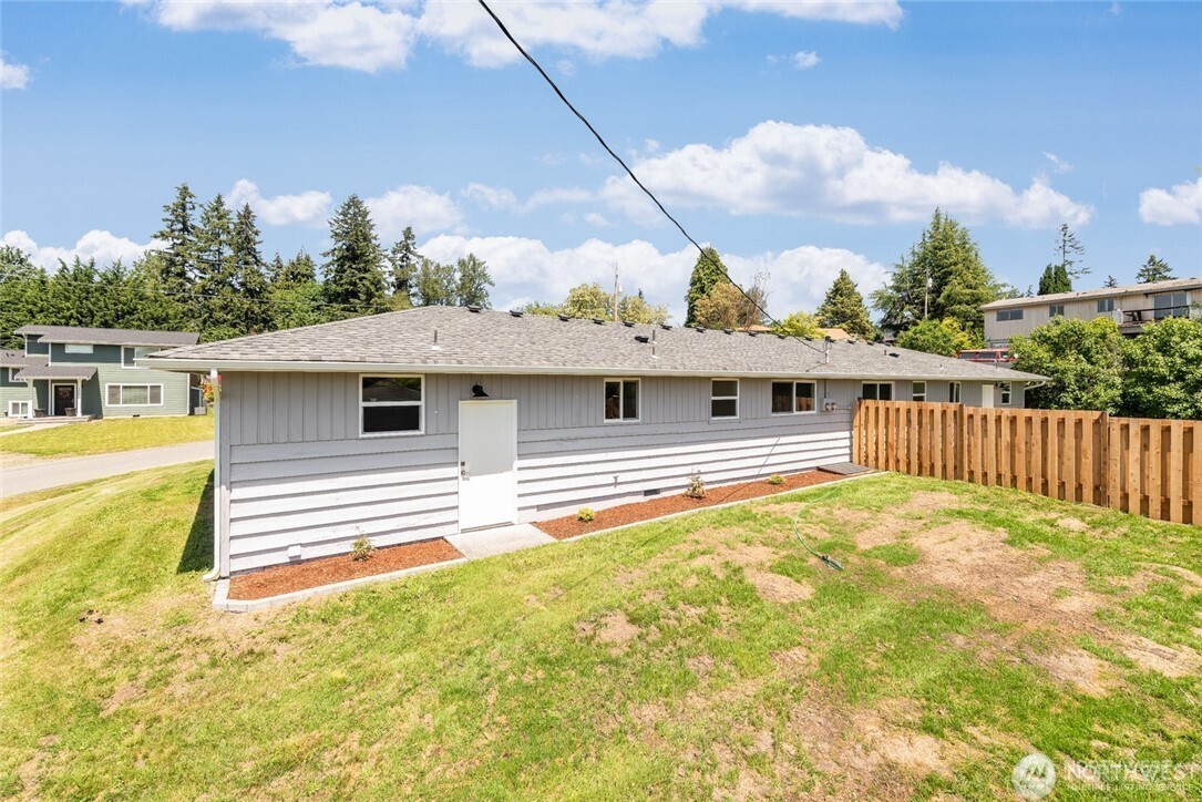 1303 Comet St , Milton, WA 98354