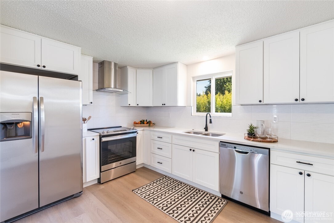 1303 Comet St , Milton, WA 98354