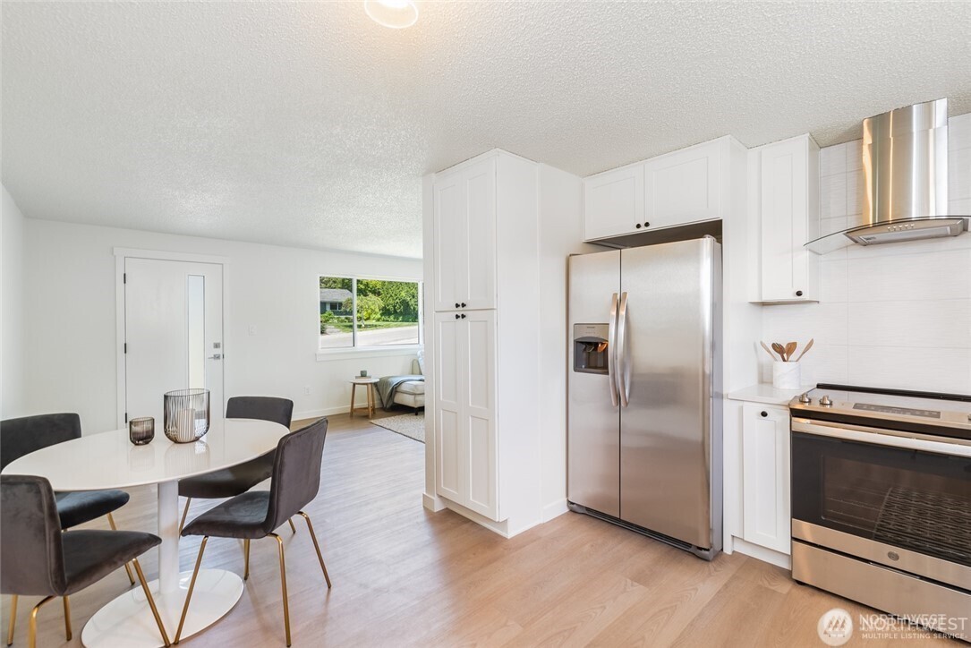 1303 Comet St , Milton, WA 98354