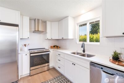 1303 Comet St , Milton, WA 98354 - Photo 7