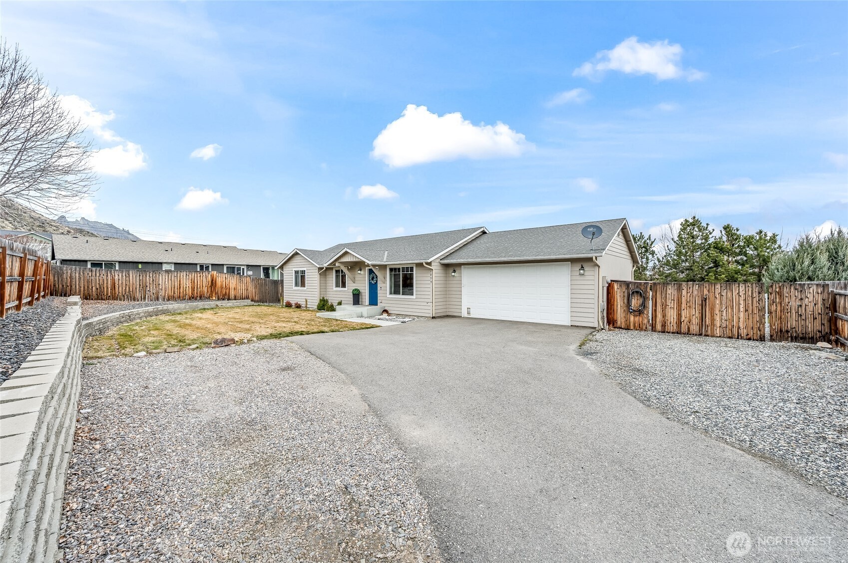 2059 Lasso Drive , Wenatchee, WA 98801