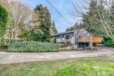 9004 218th Street SW, Edmonds, WA 98026 - Photo 2
