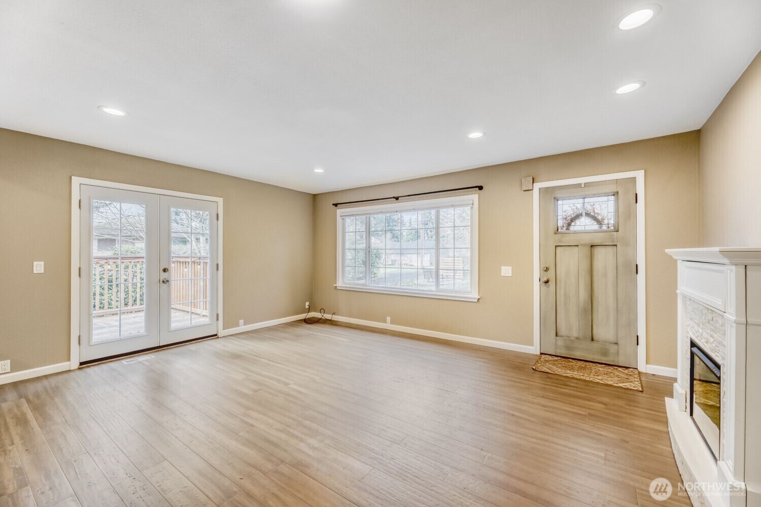 9004 218th Street SW, Edmonds, WA 98026