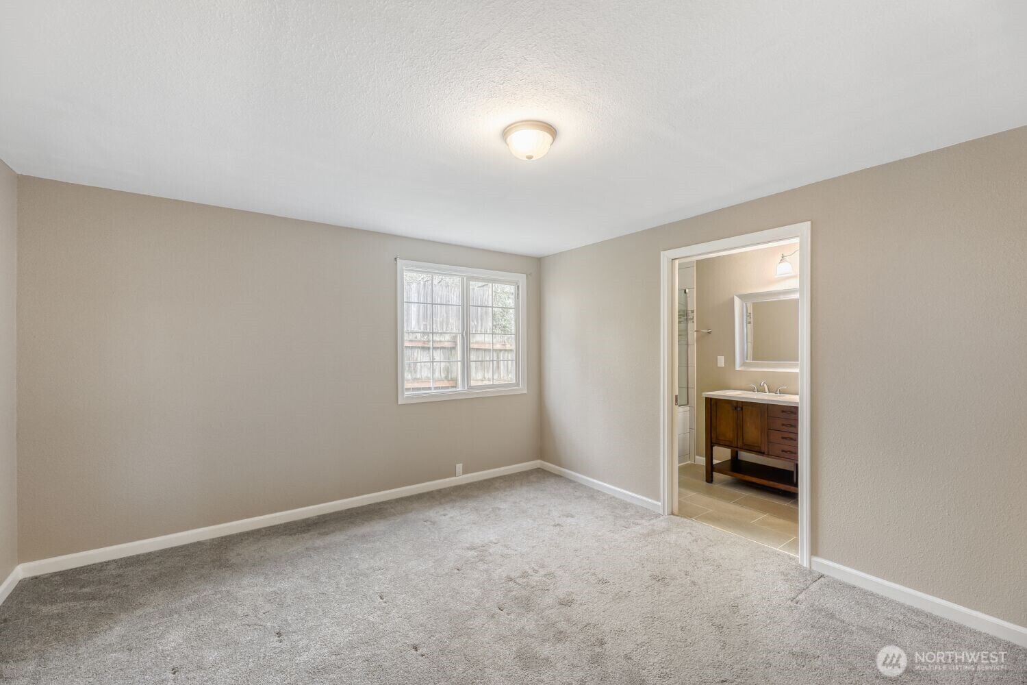 9004 218th Street SW, Edmonds, WA 98026