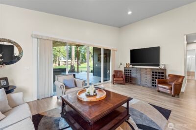 31 E Westwood Lane E, Union, WA 98592 - Photo 14