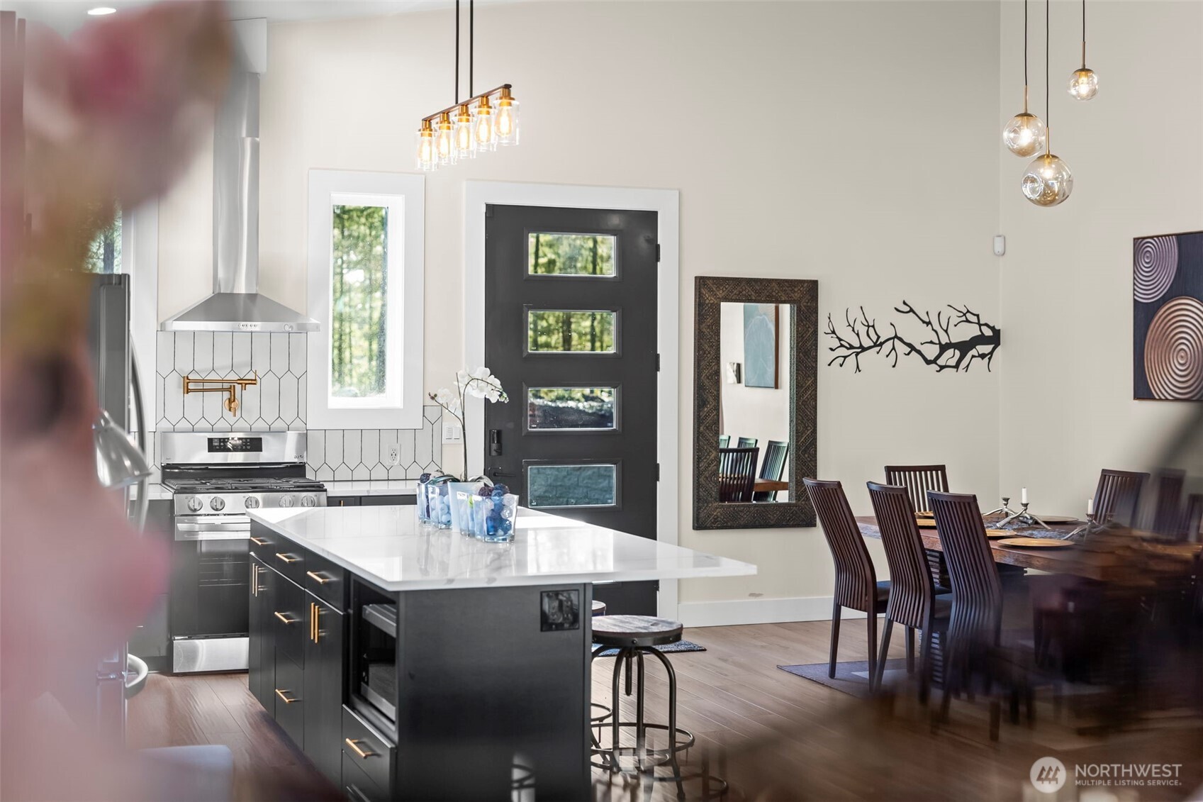 31 E Westwood Lane E, Union, WA 98592