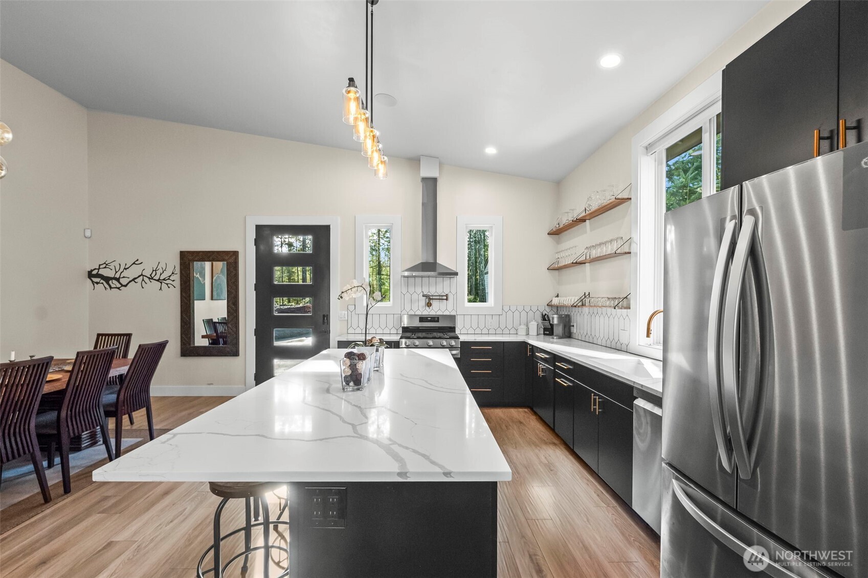 31 E Westwood Lane E, Union, WA 98592