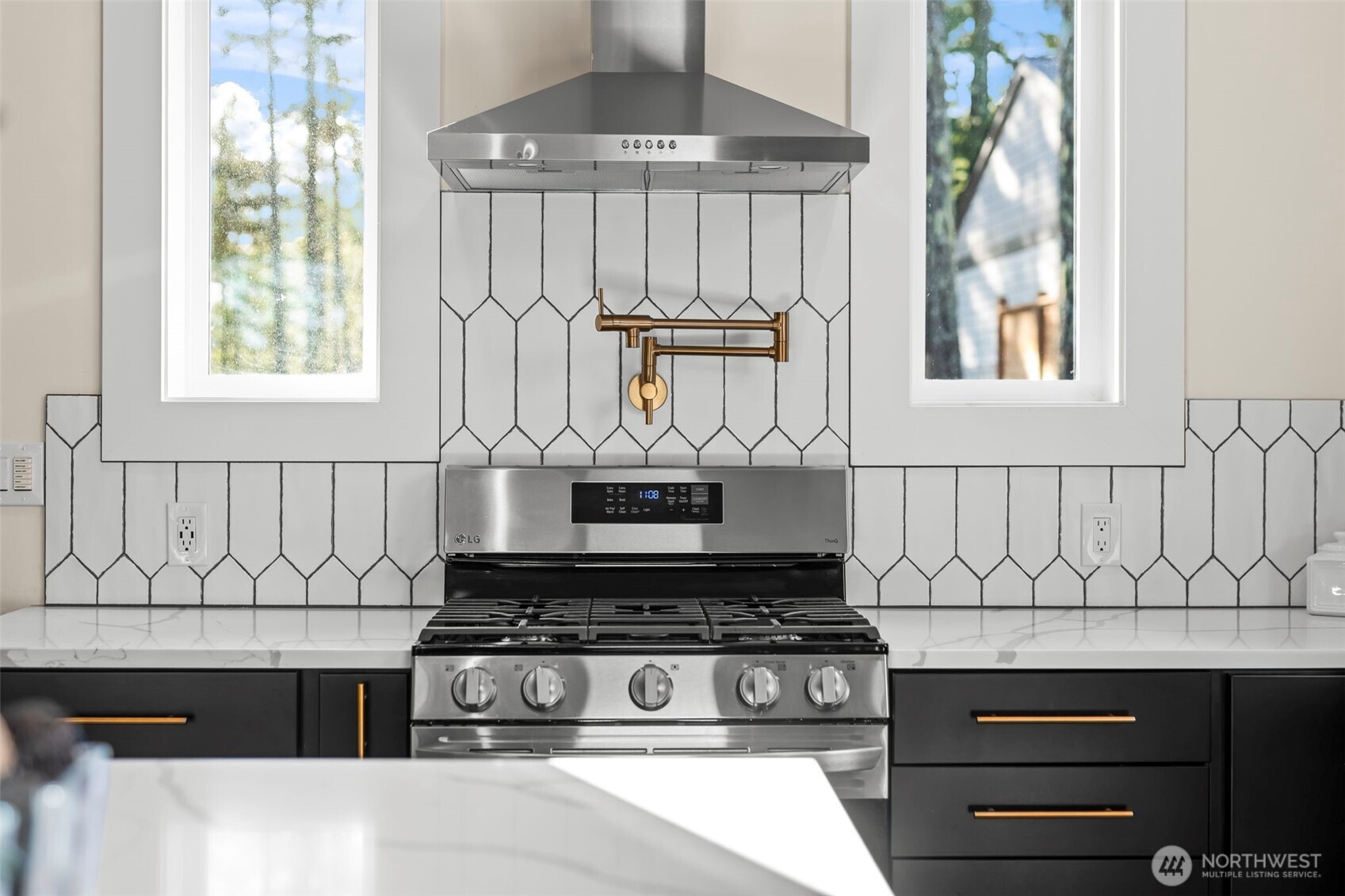 31 E Westwood Lane E, Union, WA 98592