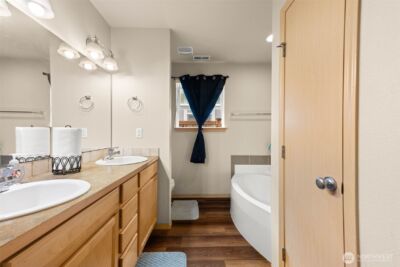 20009 96th Avenue E, Graham, WA 98338 - Photo 18