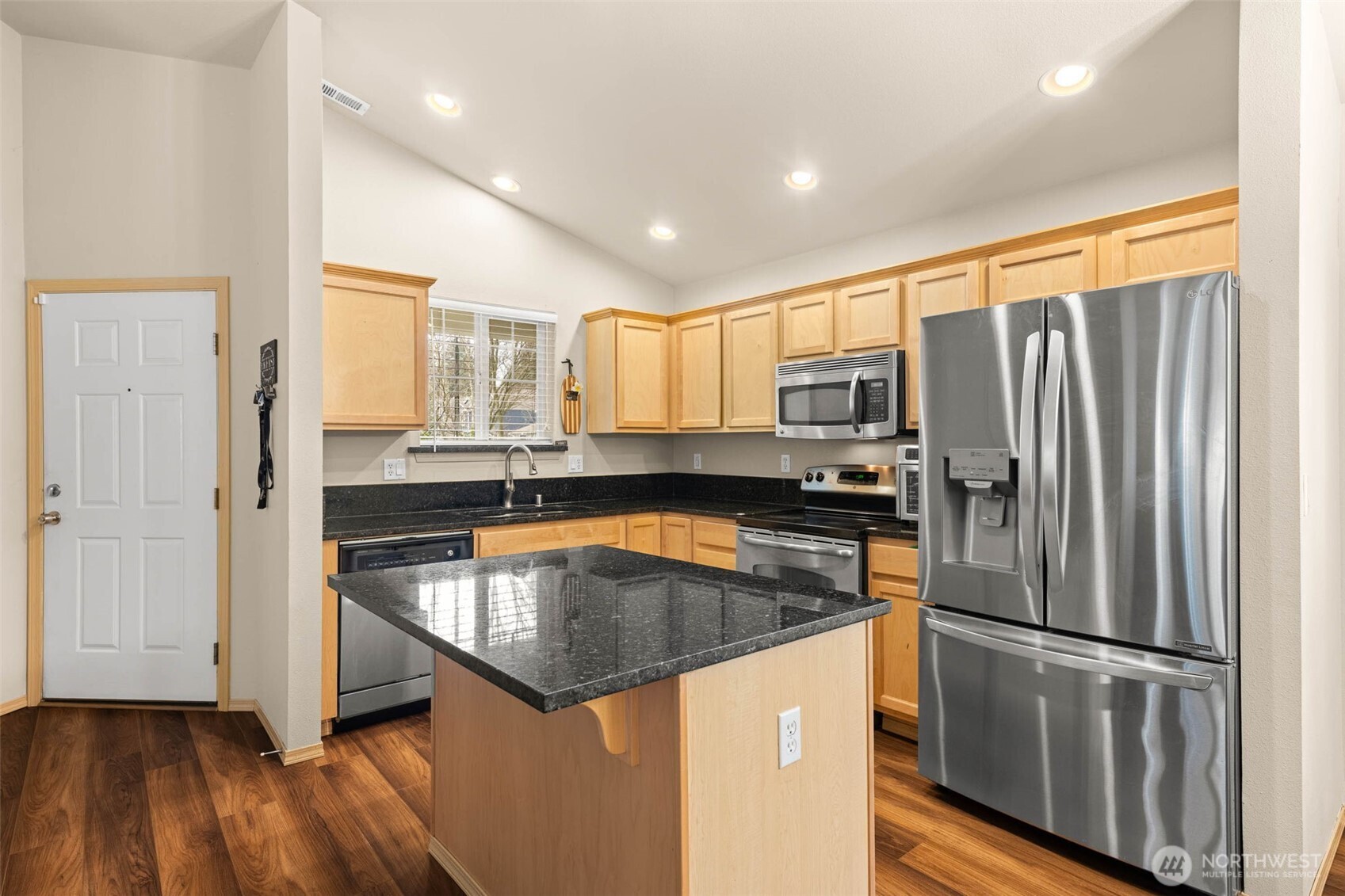 20009 96th Avenue E, Graham, WA 98338