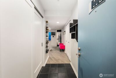 232 Belmont Avenue E #202, Seattle, WA 98102 - Photo 3