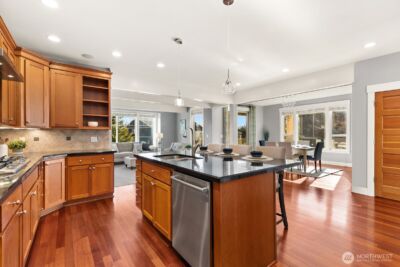 21804 Quiet Water Loop , Lake Tapps, WA 98391 - Photo 9